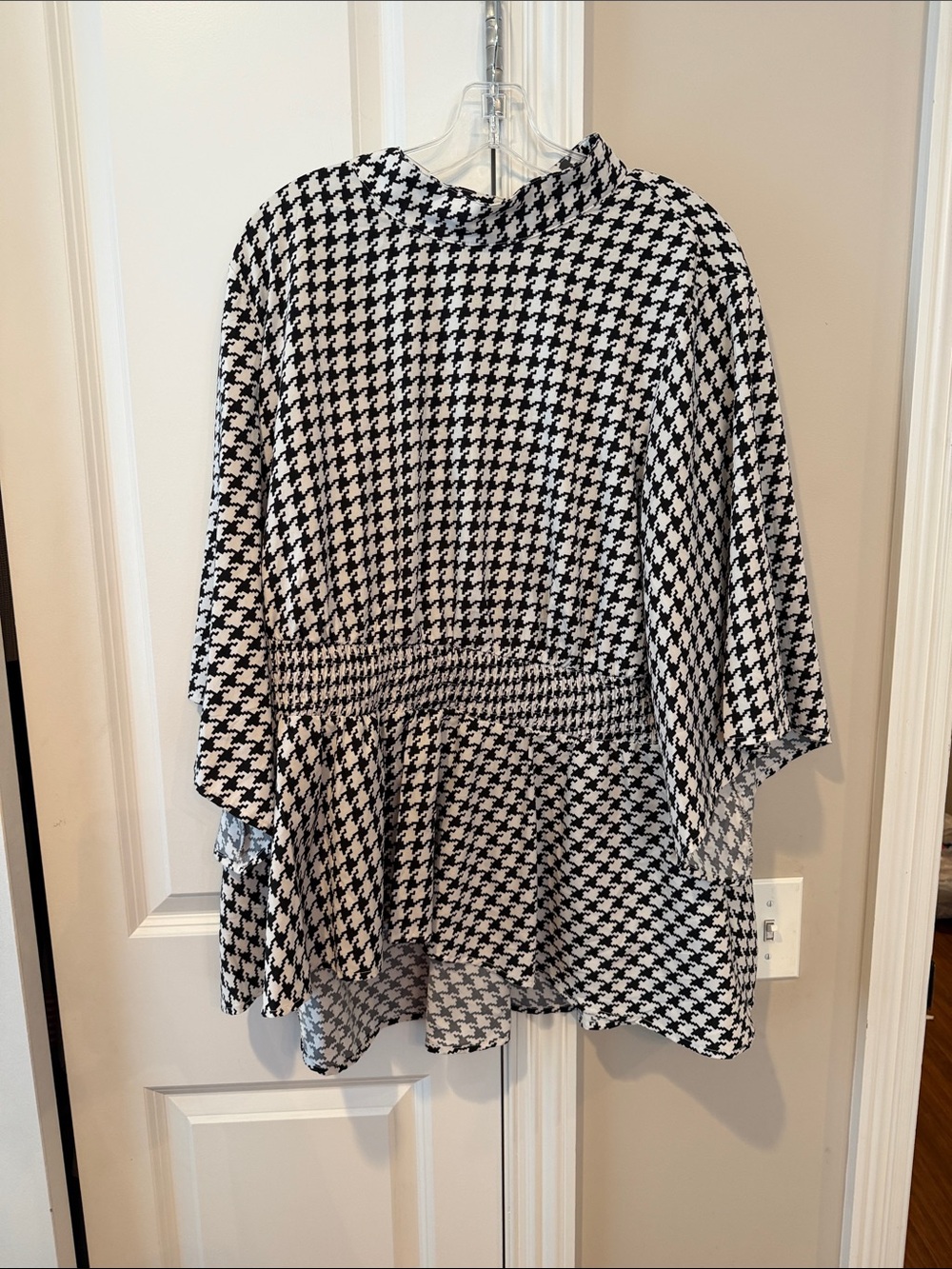 Black and White Houndstooth Peplum Top